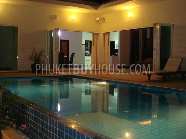 PHU1484: 3 Bedroom Luxury Pool Villa in Ko Kaeo behind The Boat Lagoon. Photo #2