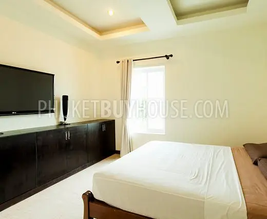 RAW1009: Stunning Rawai Villa With Ocean Views. Photo #7
