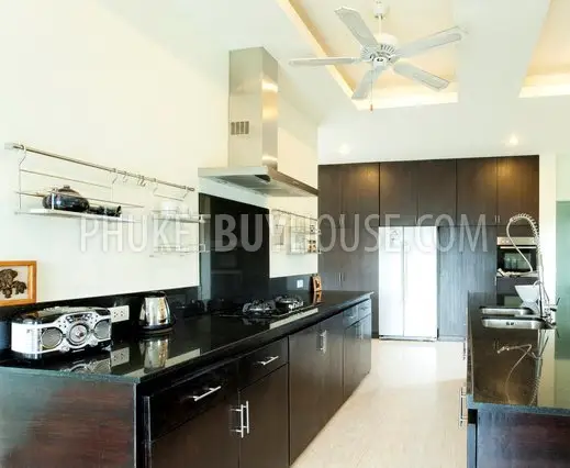 RAW1009: Stunning Rawai Villa With Ocean Views. Photo #16