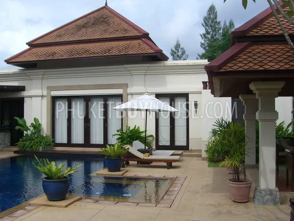 BAN1211: Villa with overlooks the Pool and exquisite Thai garden. Photo #6