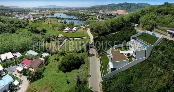 CHA1251: Modern 6-Bedroom Seaview Villa on Chalong Hill. Photo #3
