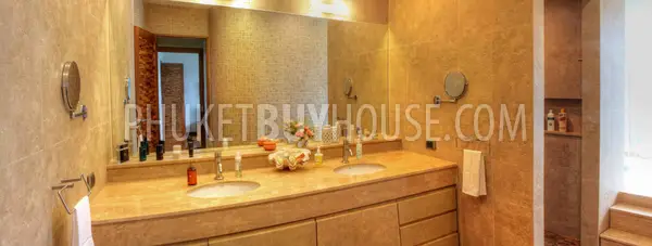 CHA1251: Modern 6-Bedroom Seaview Villa on Chalong Hill. Photo #21
