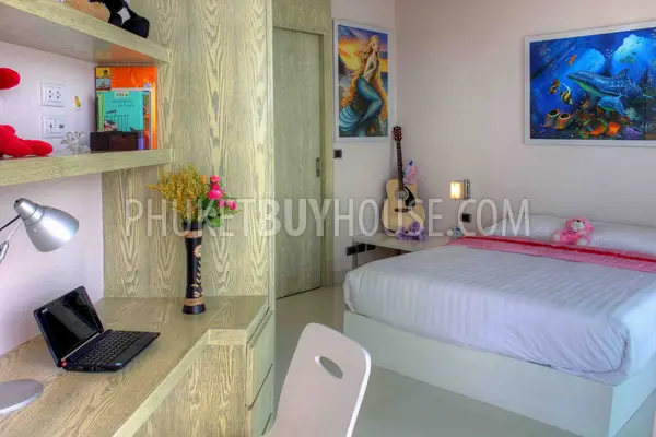 CHA1251: Modern 6-Bedroom Seaview Villa on Chalong Hill. Photo #25