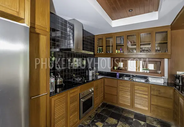 SUR1293: Luxury Three Bedroom Villa in Surin. Photo #5
