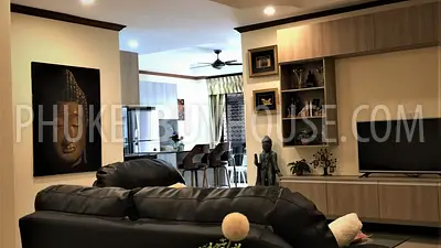 PAT5722: Exclusive 2-Bedroom Apartment in Heart of Patong. Photo #3