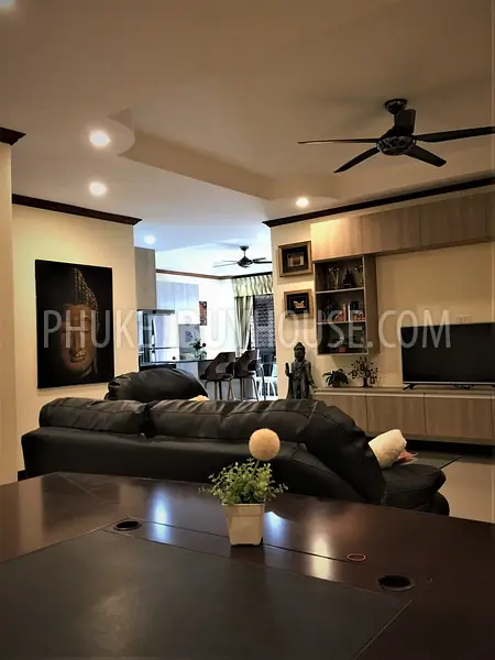 PAT5722: Exclusive 2-Bedroom Apartment in Heart of Patong. Photo #3