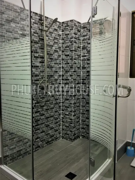 PAT5722: Exclusive 2-Bedroom Apartment in Heart of Patong. Photo #10