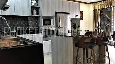 PAT5722: Exclusive 2-Bedroom Apartment in Heart of Patong. Photo #2
