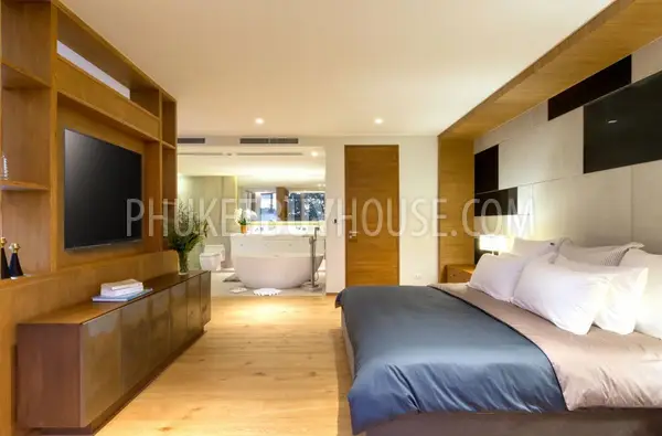 PAT3784: Sea View Apartment at Luxury Condominium in Patong. Photo #11