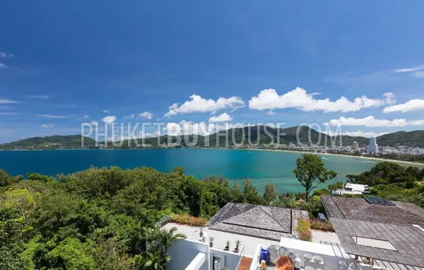 PAT3784: Sea View Apartment at Luxury Condominium in Patong. Photo #12