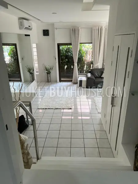 PAT22432: Centrally Located 2-Bedroom, 2-Bathroom Condominium in Patong For Sale. 照片 #9