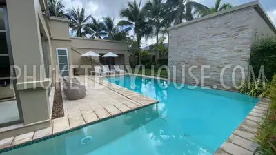 BAN22433: Luxurious 3-Bedroom Private Pool Villa for Resale Near Bang Tao Beach. Fotoğraf #4