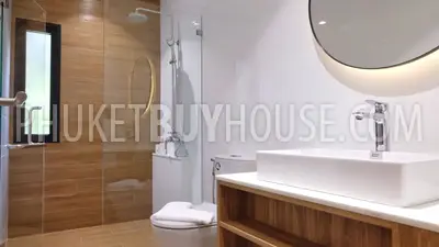 NAY7115: 2 Bedroom Unit in Popular Building in Nai Yang. Photo #6