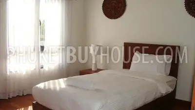 BAN1536: 4 Bedroom Townhouse with overlooking the Laguna golf course. Fotoğraf #2