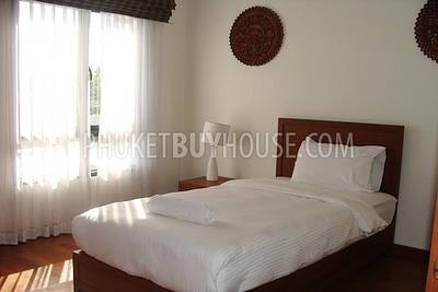 BAN1536: 4 Bedroom Townhouse with overlooking the Laguna golf course. Photo #2
