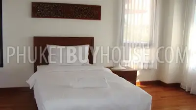 BAN1536: 4 Bedroom Townhouse with overlooking the Laguna golf course. Fotoğraf #3