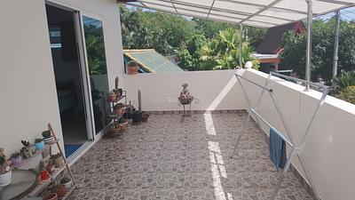 RAW22449: Three-Storey Private Home with 2 Bedrooms Near Nai Harn Beach. Photo #8
