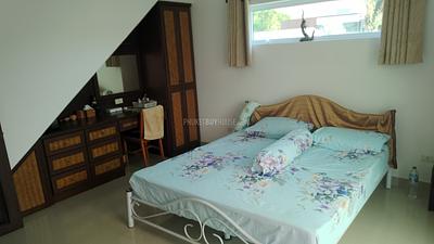 RAW22449: Three-Storey Private Home with 2 Bedrooms Near Nai Harn Beach. Photo #12
