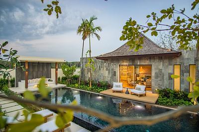 BAN7143: Four Bedroom Private Pool Villas in Bang Tao. Photo #11