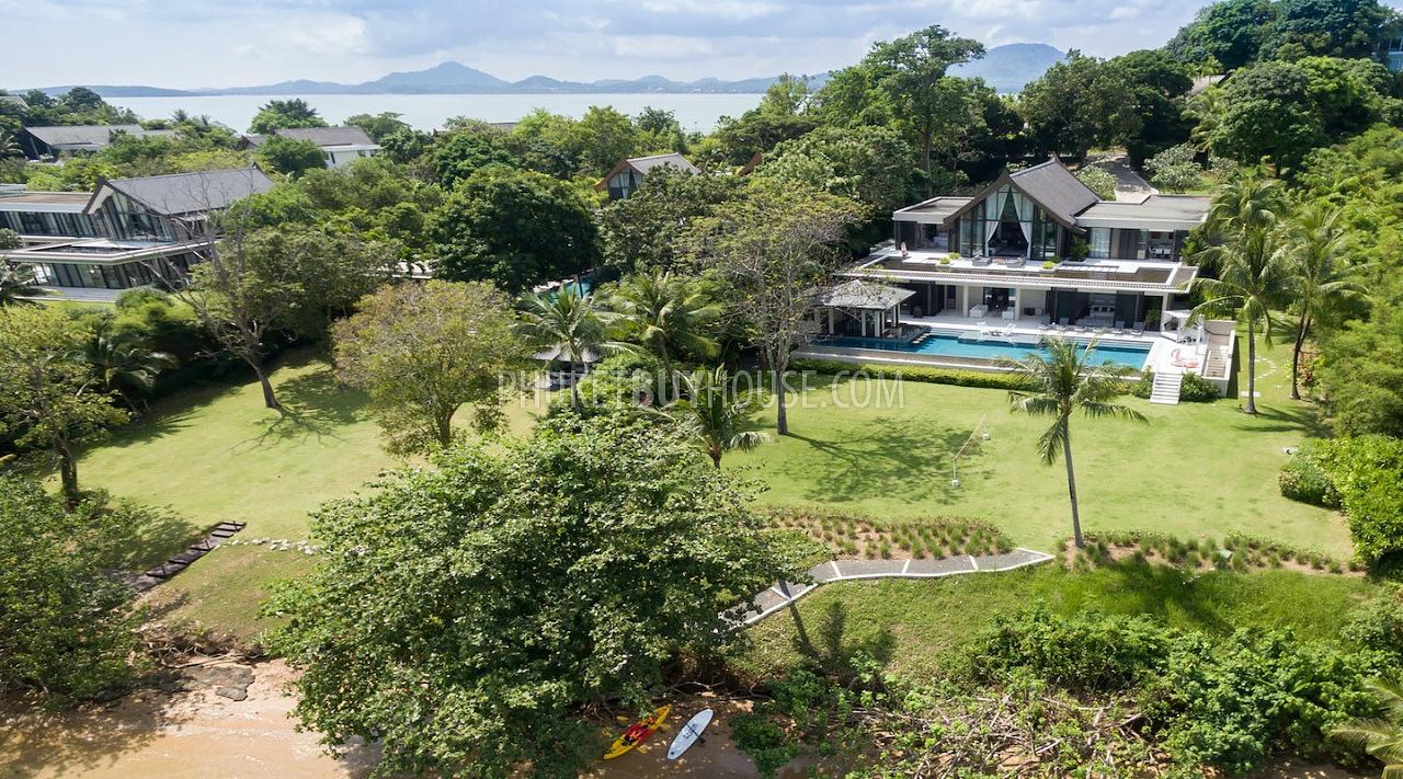 CAP7147: Luxurious 4 Bedroom Seafront Villa in Cape Yamu. Photo #10