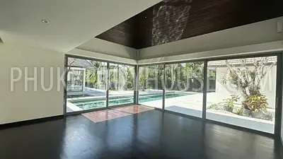 LAY22456: 5-Bedroom Villa in Exclusive Location, Layan. Photo #15