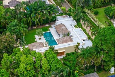 LAY22456: 5-Bedroom Villa in Exclusive Location, Layan. Photo #2