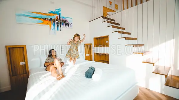 CHA7151: Villa with 6 Bedrooms in Gated Community in Chalong. Photo #6