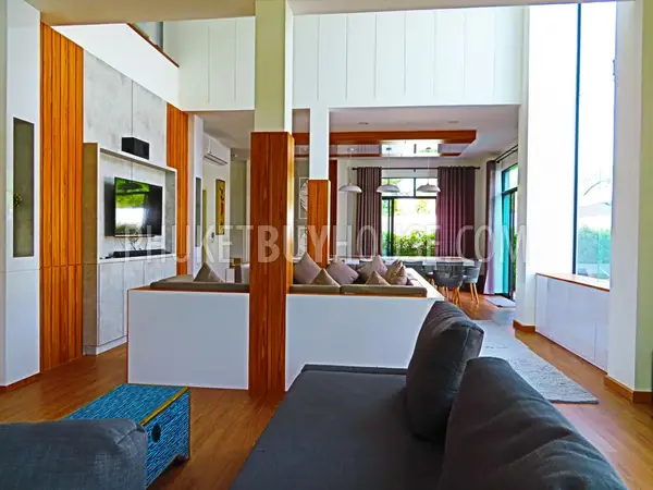 CHA7151: Villa with 6 Bedrooms in Gated Community in Chalong. Photo #14