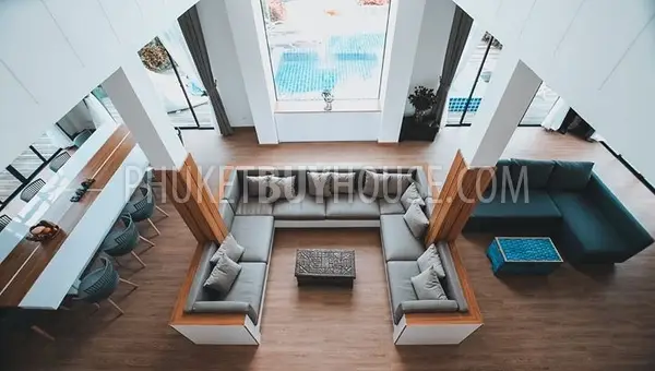 CHA7151: Villa with 6 Bedrooms in Gated Community in Chalong. Photo #2