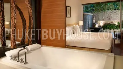 SUR7152: Luxurious 5-Bedrooms Apartment near Surin Beach. Photo #11