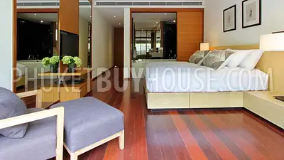 SUR7152: Luxurious 5-Bedrooms Apartment near Surin Beach. Photo #16