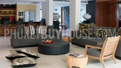 SUR7152: Luxurious 5-Bedrooms Apartment near Surin Beach. Photo #9