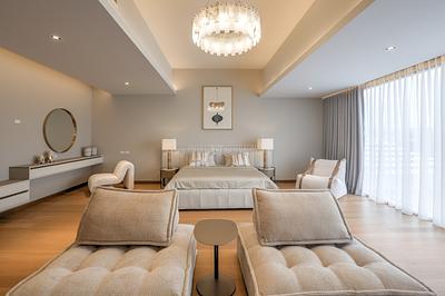 LAG22460: Exquisite Resale Villa with 4 +1 Bedrooms in Laguna – A Sanctuary of Elegance and Comfort. Photo #15
