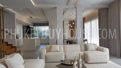 LAG22460: Exquisite Resale Villa with 4 +1 Bedrooms in Laguna – A Sanctuary of Elegance and Comfort. Fotoğraf #31