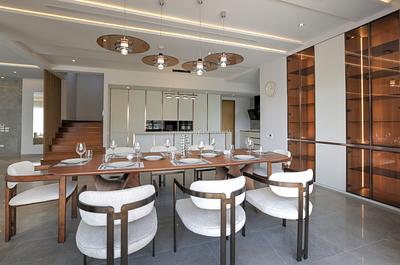 LAG22460: Exquisite Resale Villa with 4 +1 Bedrooms in Laguna – A Sanctuary of Elegance and Comfort. Photo #35