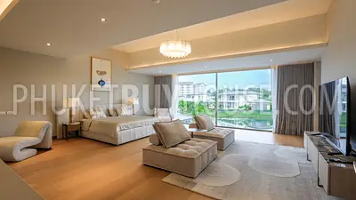 LAG22460: Exquisite Resale Villa with 4 +1 Bedrooms in Laguna – A Sanctuary of Elegance and Comfort. Fotoğraf #32