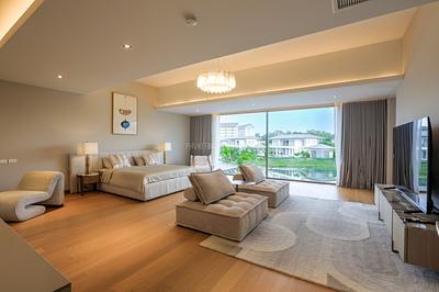 LAG22460: Exquisite Resale Villa with 4 +1 Bedrooms in Laguna – A Sanctuary of Elegance and Comfort. Photo #32