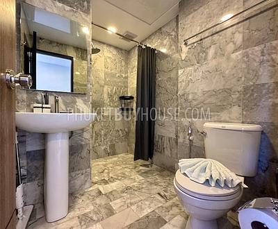 NAI22461: Stylish 36 m² Apartment Near Nai Harn Beach – 8th Floor with Balcony Resale. 照片 #9