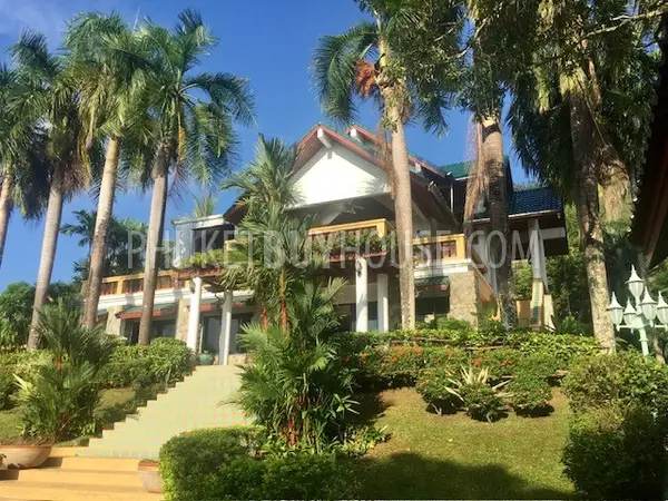 TAL22462: Expansive Private Villa with Pool and Mountain Views in Thalang for Sale. Photo #1