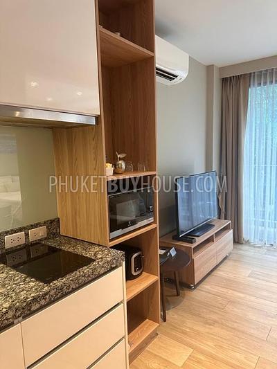 BAN22463: Modern 33m² Apartment Near Bang Tao Beach - Fully Furnished Resale. Photo #11