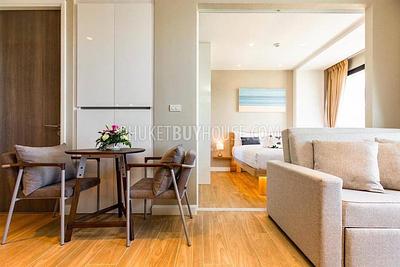BAN22463: Modern 33m² Apartment Near Bang Tao Beach - Fully Furnished Resale. Photo #10