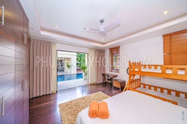 BAN5438: 4 Bedroom Villa in Five Star Residence in Bang Tao. Photo #16