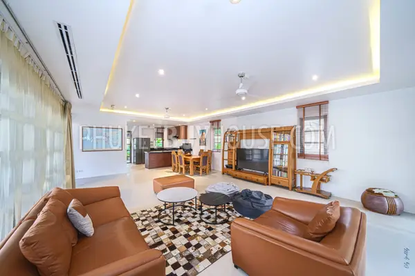 BAN5438: 4 Bedroom Villa in Five Star Residence in Bang Tao. Photo #17