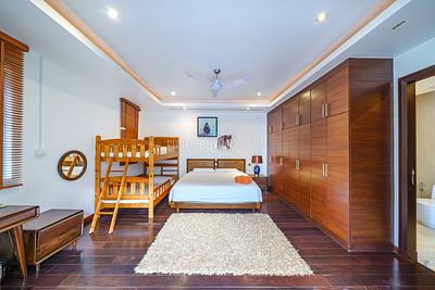 BAN5438: 4 Bedroom Villa in Five Star Residence in Bang Tao. Photo #53