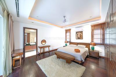 BAN5438: 4 Bedroom Villa in Five Star Residence in Bang Tao. Photo #36
