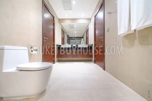 BAN5438: 4 Bedroom Villa in Five Star Residence in Bang Tao. Photo #20