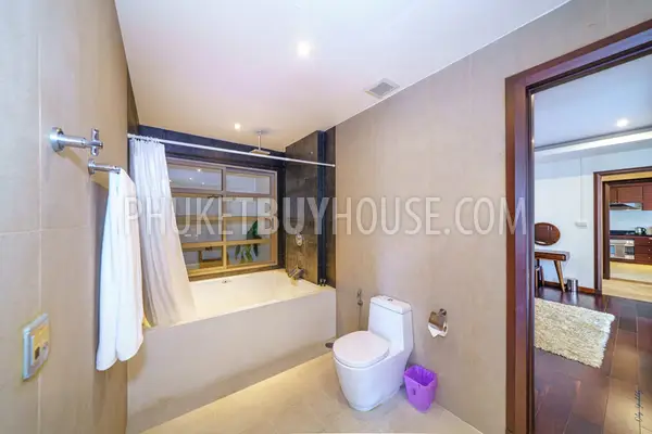 BAN5438: 4 Bedroom Villa in Five Star Residence in Bang Tao. Photo #27