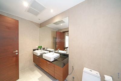 BAN5438: 4 Bedroom Villa in Five Star Residence in Bang Tao. Photo #22
