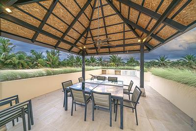 BAN5438: 4 Bedroom Villa in Five Star Residence in Bang Tao. Photo #12