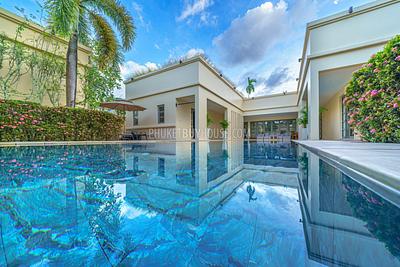 BAN5438: 4 Bedroom Villa in Five Star Residence in Bang Tao. Photo #51